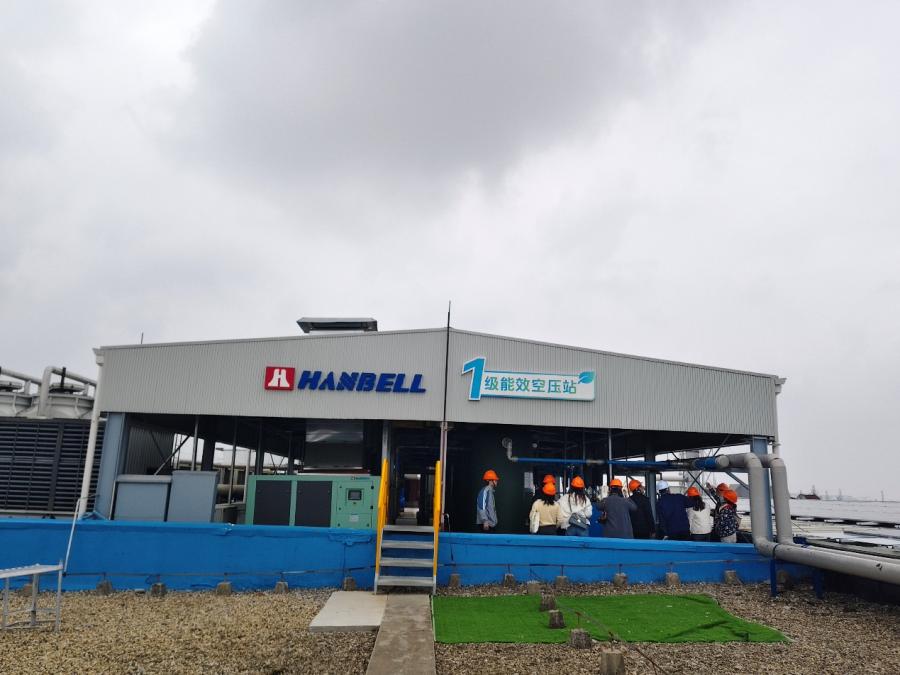 ​عقدت Yuzhen جلسة تدريبية متكاملة حول الإنتاج والبحث والمبيعات للتعاون من أجل نمو المبيعات.